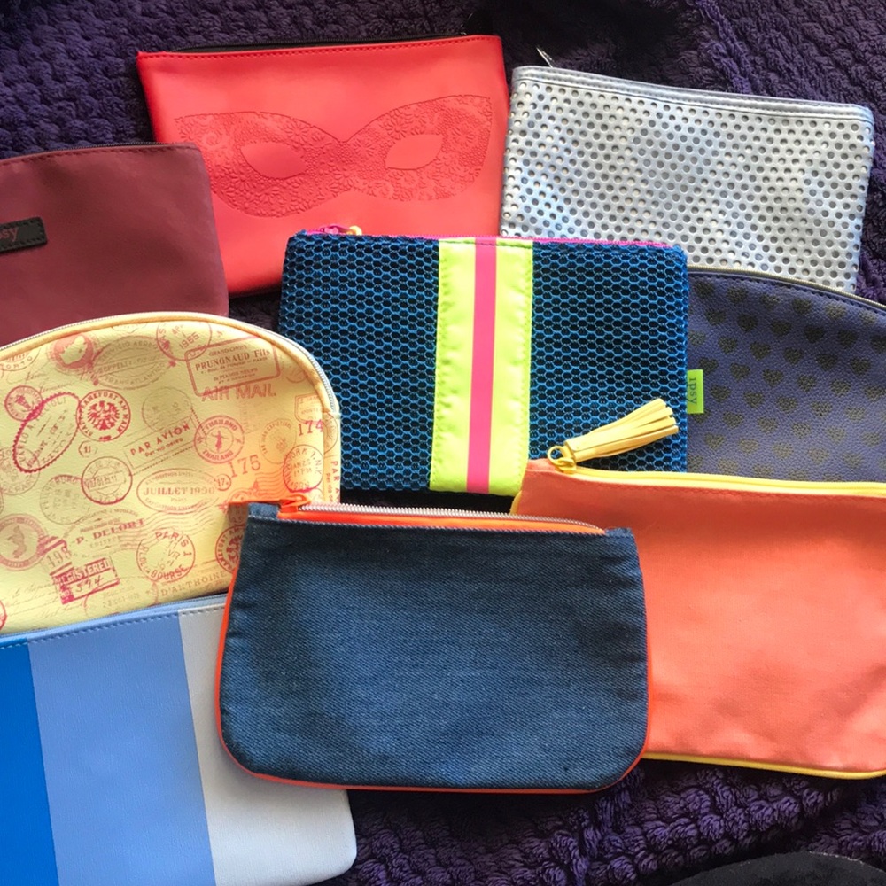 **9 IPSY GLAM BAGS***